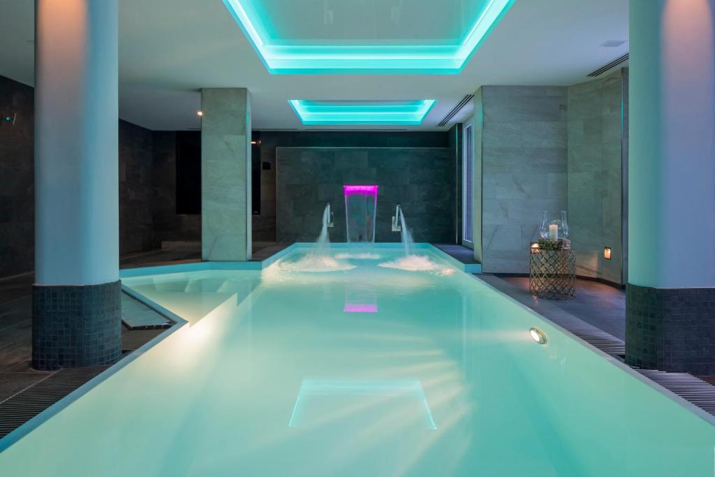 GRAND HOTEL DES ALPES ***** - 2