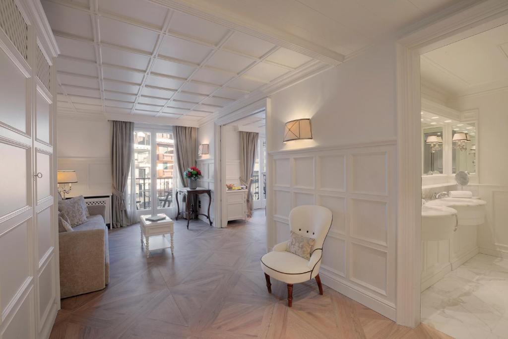 GRAND HOTEL DES ALPES ***** - 11