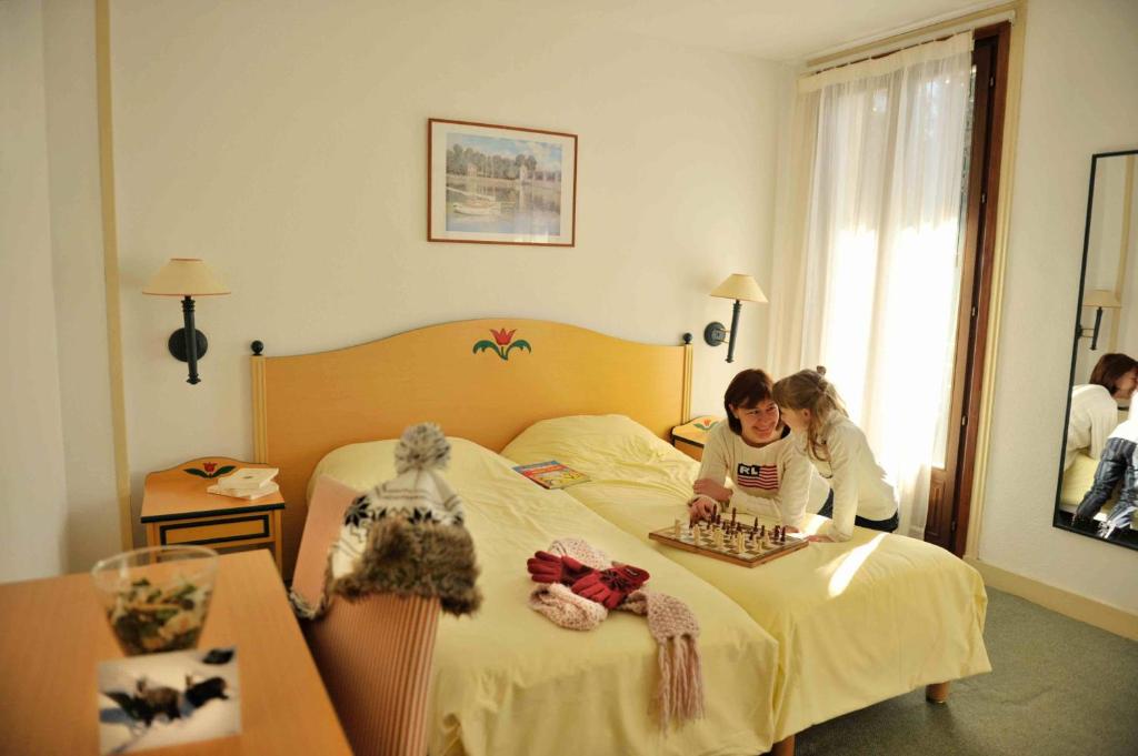 LA FORET DES TINES - 2