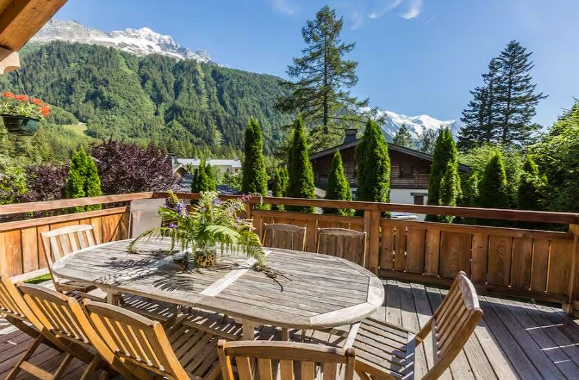 Chalet Ardoise | Sleeps 12 - 3