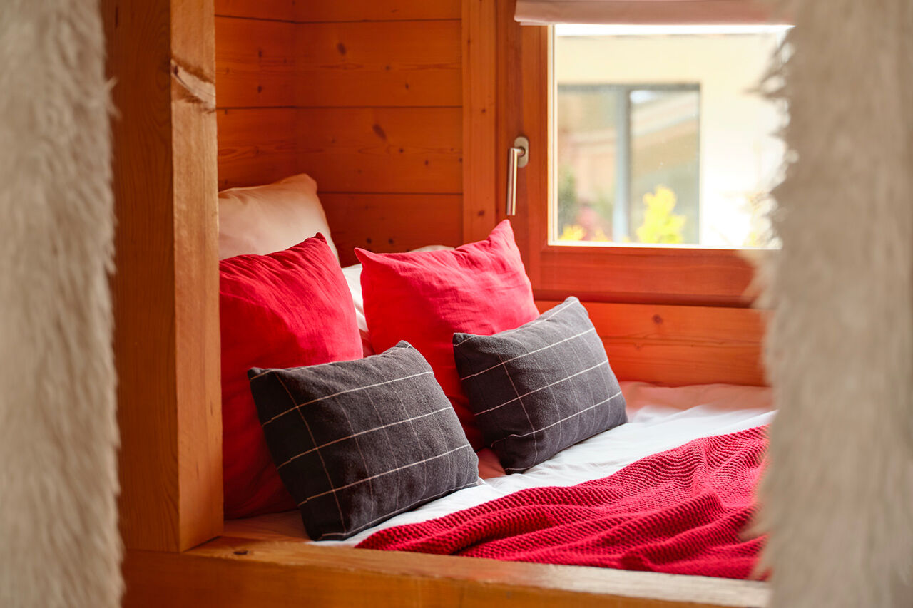 Chalet Quartz | Sleeps 23 - 19