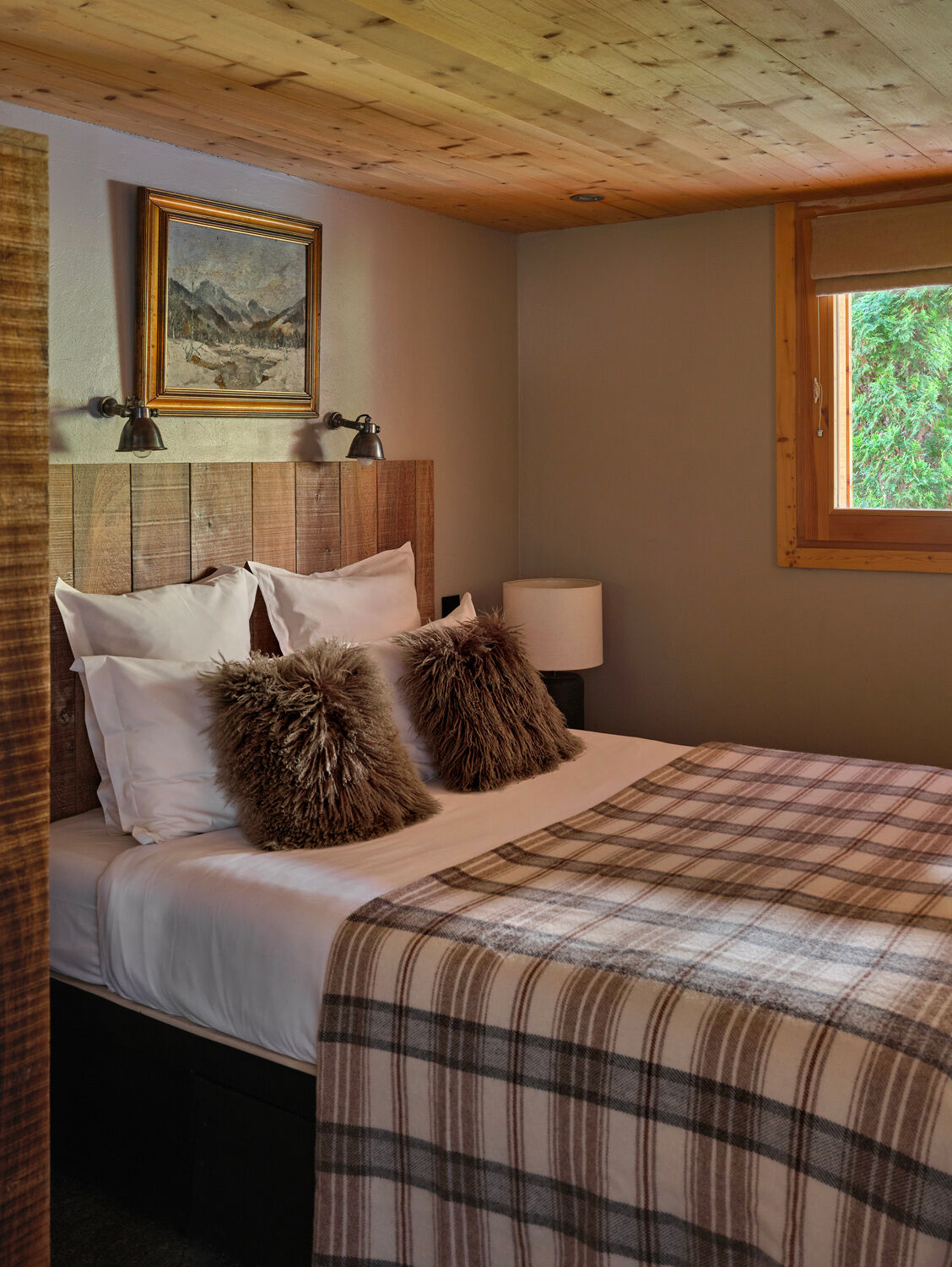 Chalet Quartz | Sleeps 23 - 14