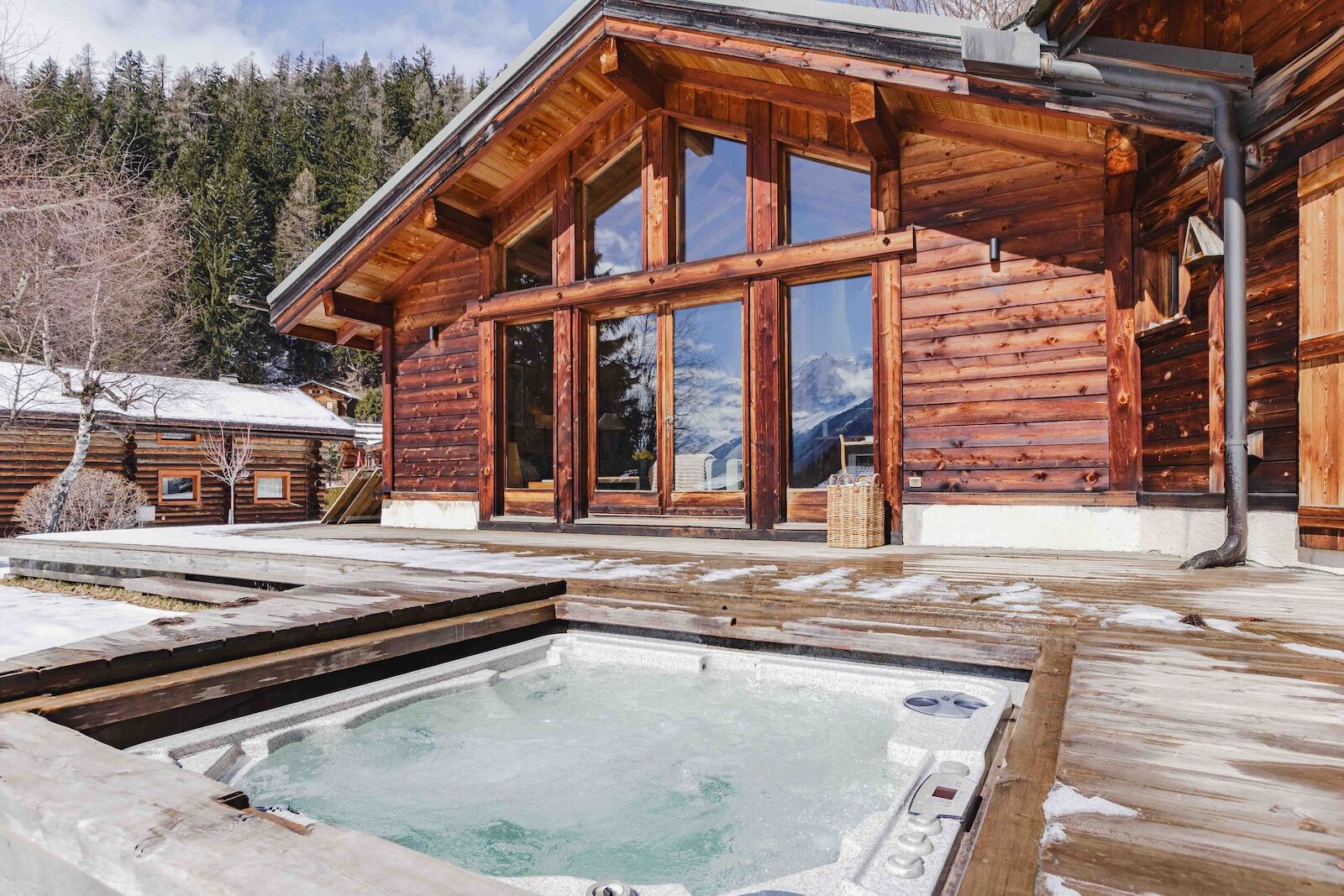 Chalet Guapa, escapade a la montagne, avec jacuzzi - 19