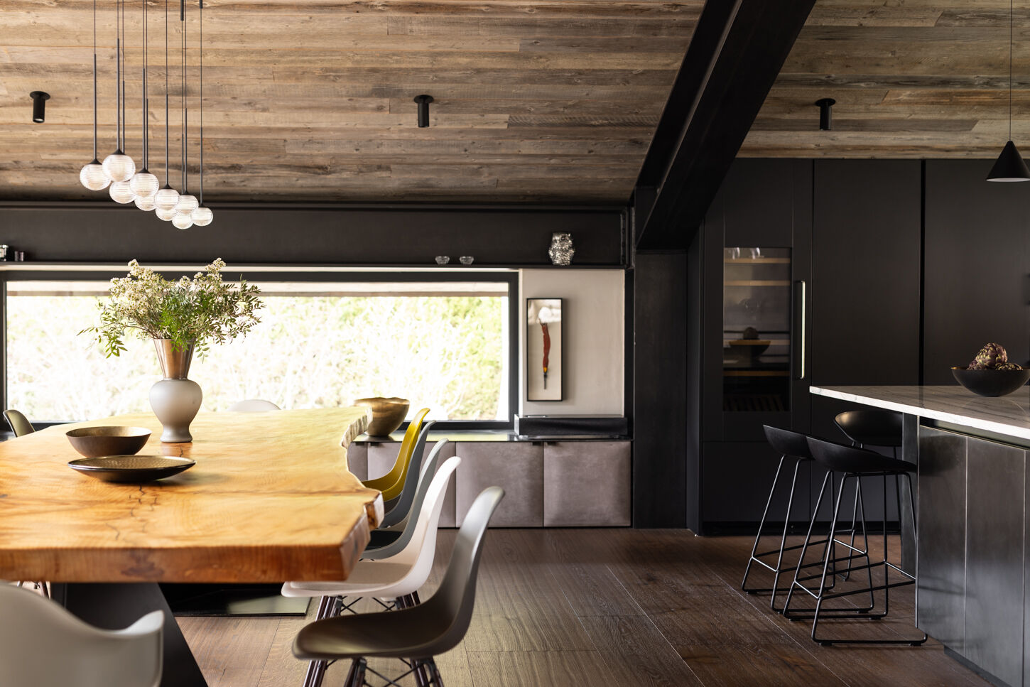 Chalet on the Rocks - 1