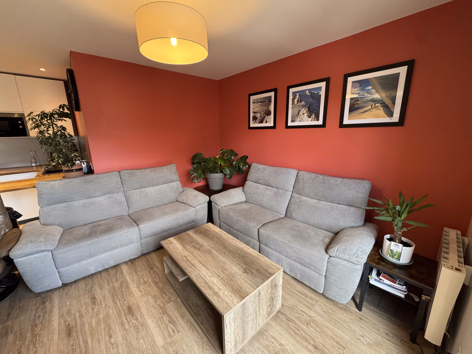 Luxury apartment for 6 people. 3 bedrooms. Terrace. Parking. - 8