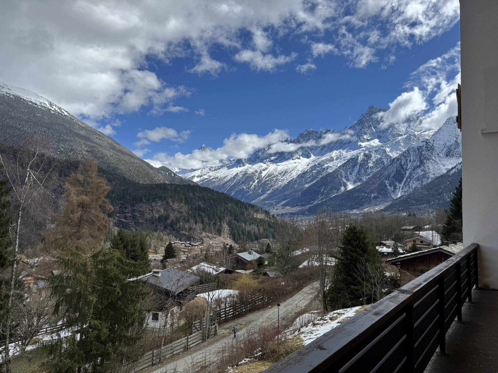 Luxury apartment for 6 people. 3 bedrooms. Terrace. Parking. - 22