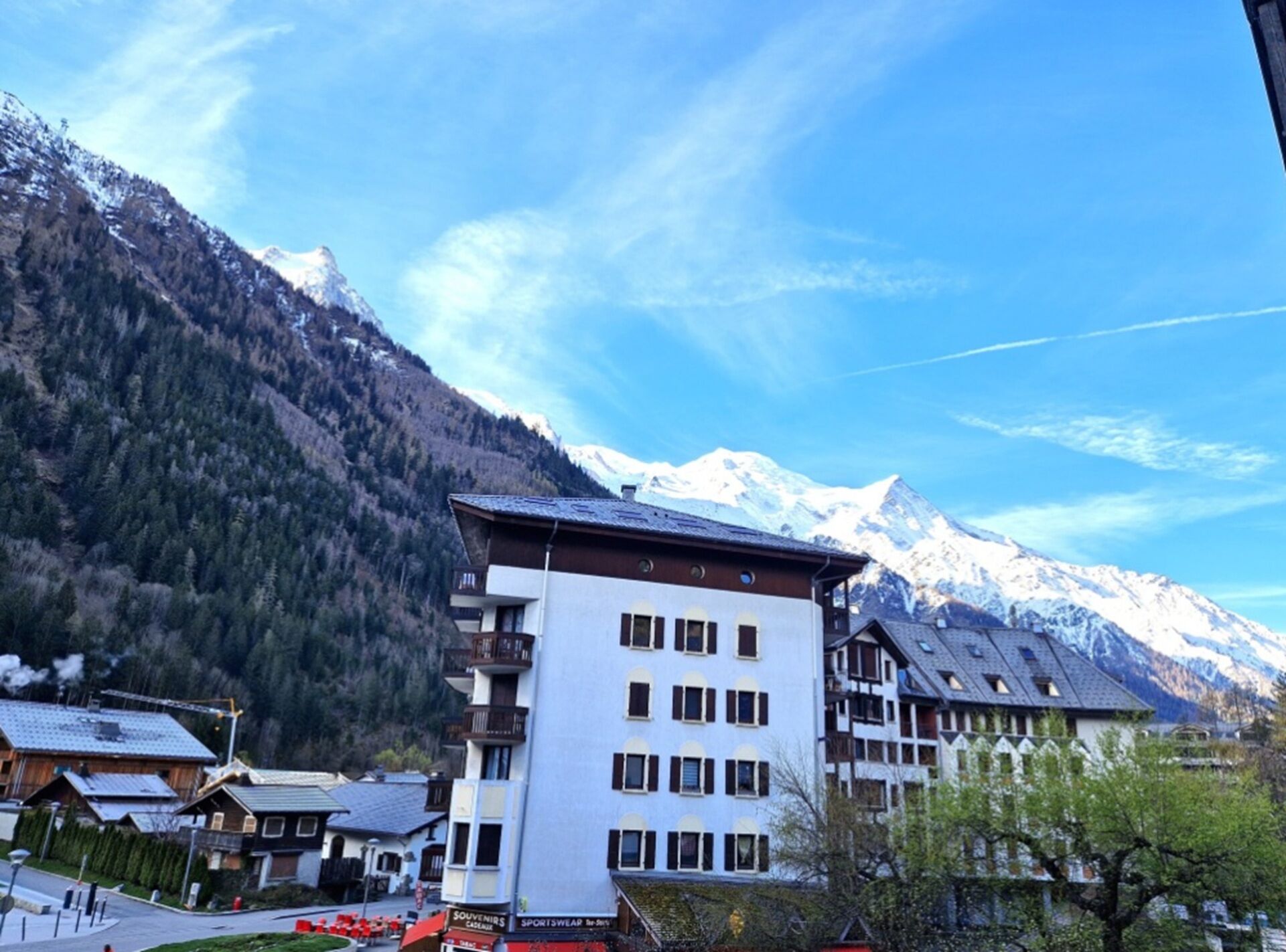 Base Camp Chamonix Vue Mont Blanc Centre Ville - 1
